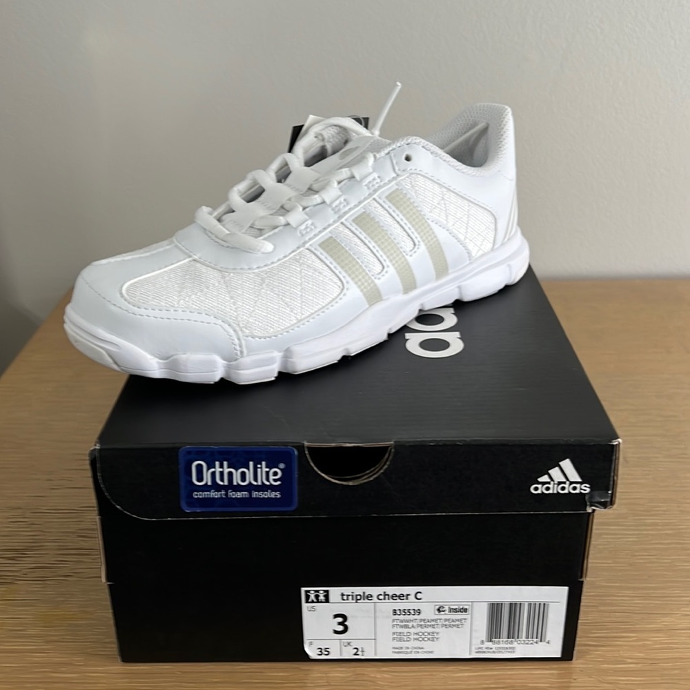 Adidas Triple Cheer size 3